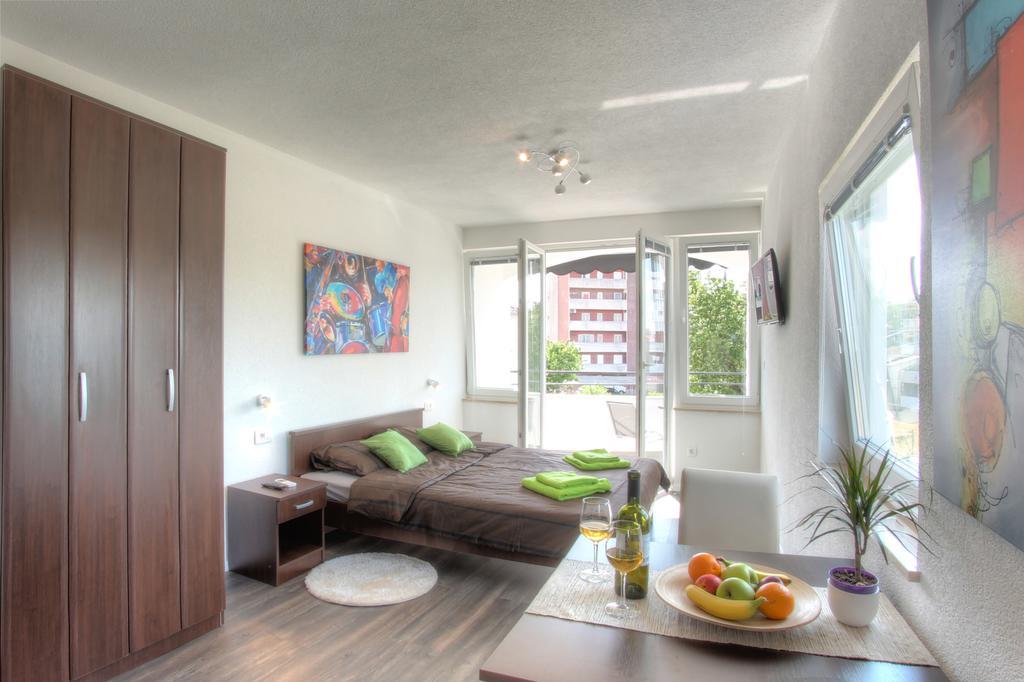 Apartments Nebuloza Rovinj Exterior foto